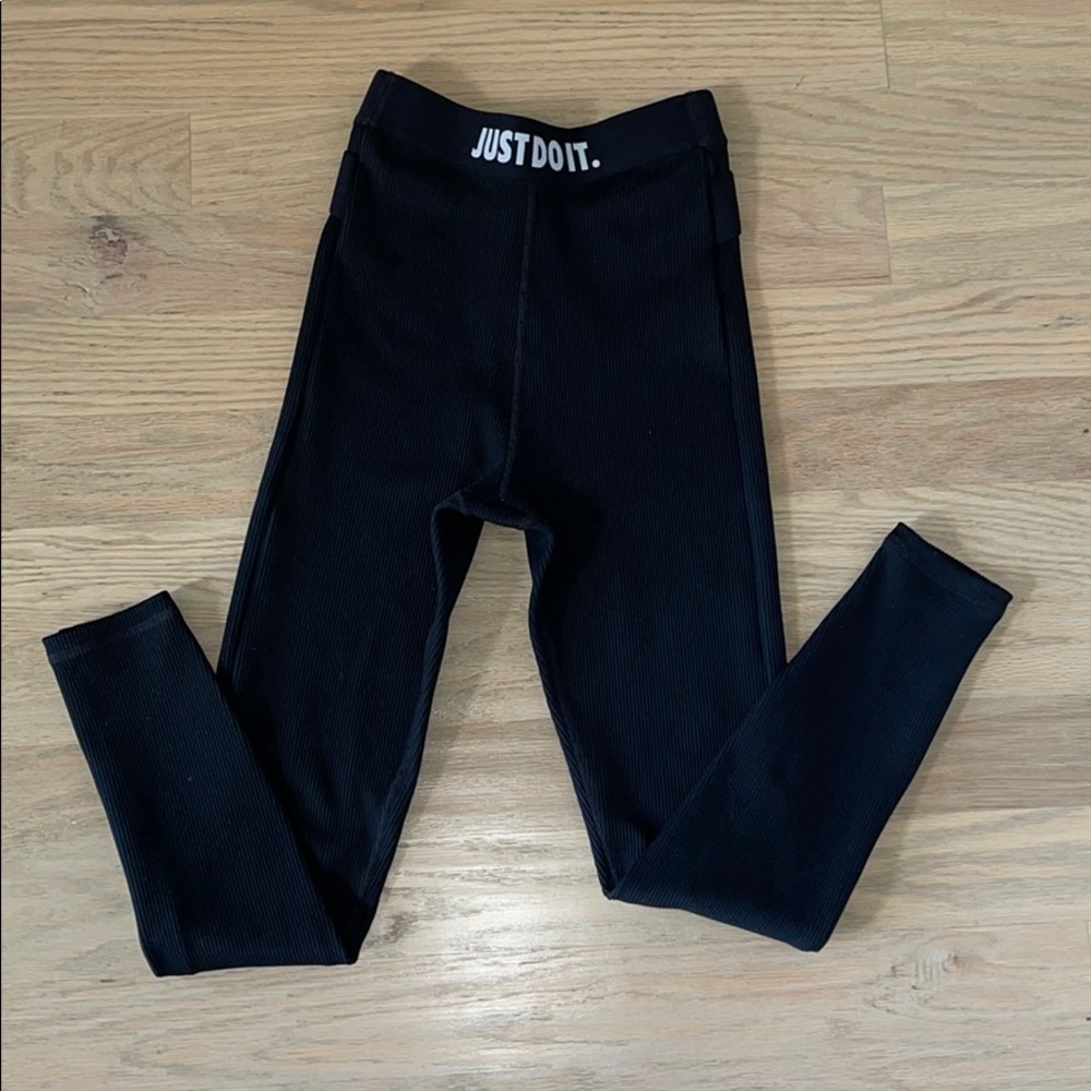 Nike Black 'Just Do It.' Ribbed Leggings